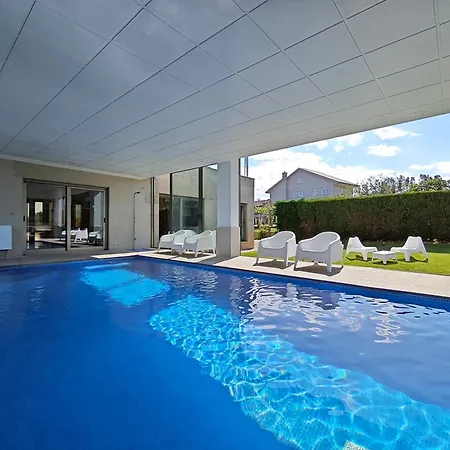 Casa Rial 47 Con Piscina Climatizada Hébergement de vacances *