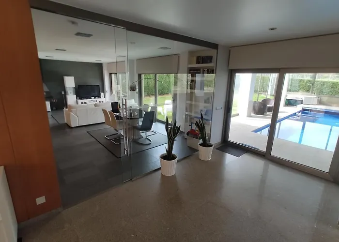 Casa Rial 47 Con Piscina Climatizada Casa de Férias *